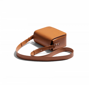 Sol Box Shoulder Bag - Tan - Image 4