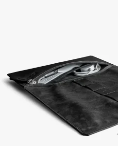 Black Row Watchband Folio