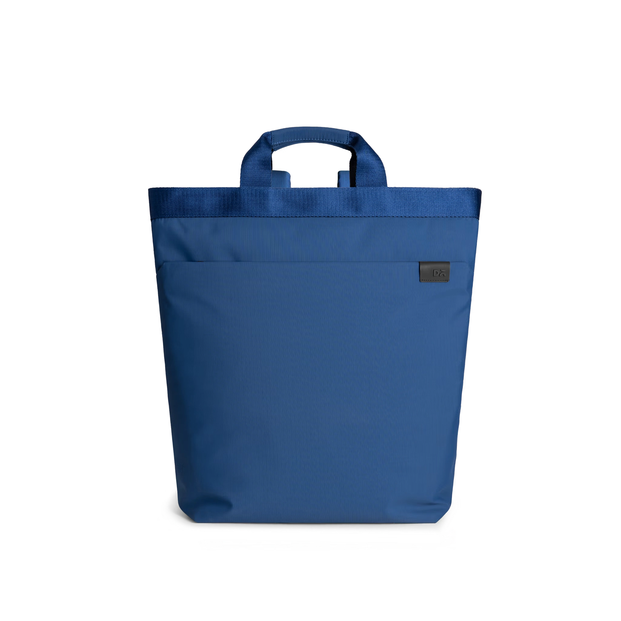 DO-Pivots-Carrypacks-Lagoon Lagoon Pivot Carrypack front view — DailyObjects Marine Weave recycled-nylon daypack