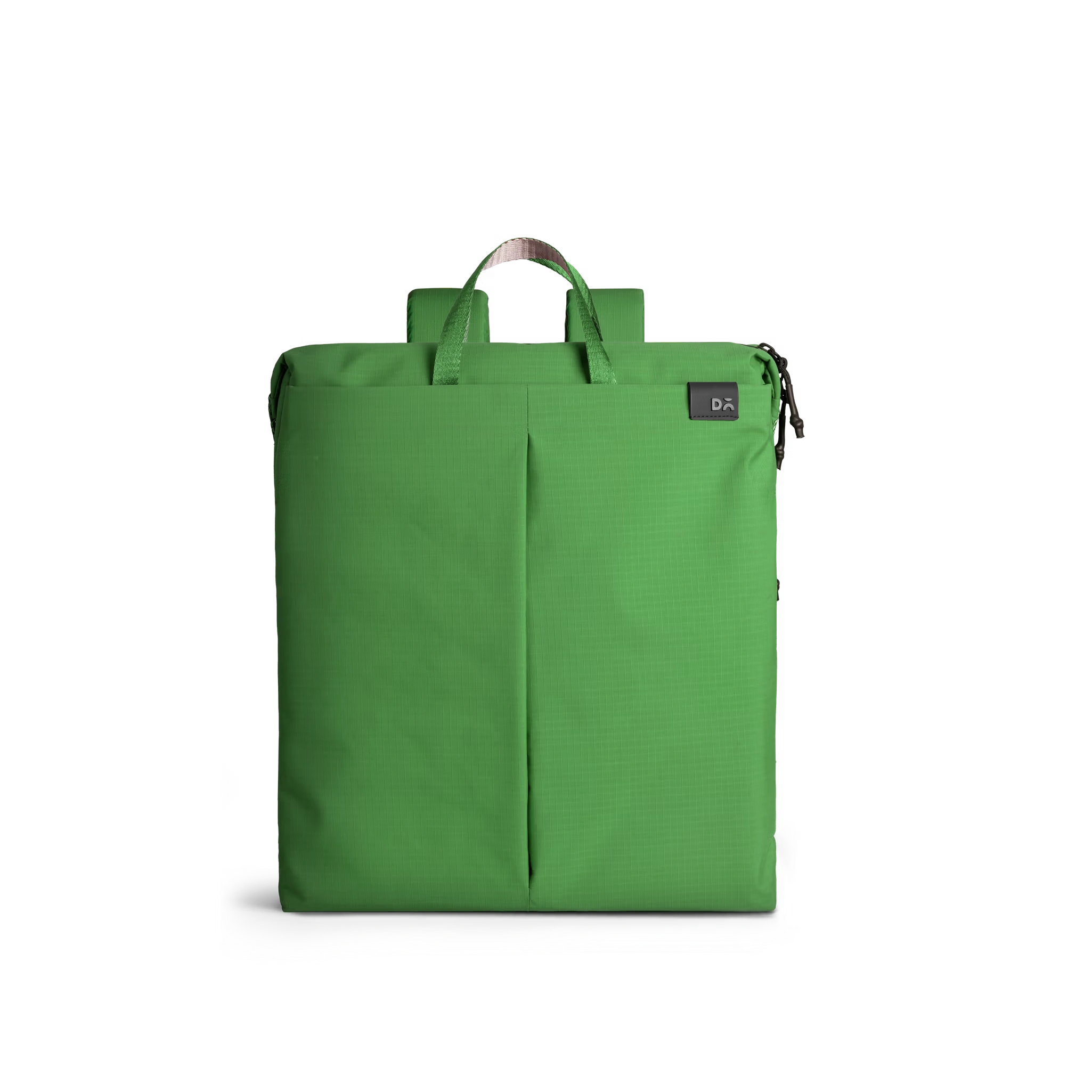 Seagrass Pivot Workpack front view — DailyObjects Marine Weave recycled-nylon work backpack Seagrass Pivot Workpack front view — DailyObjects Marine Weave recycled-nylon work backpack